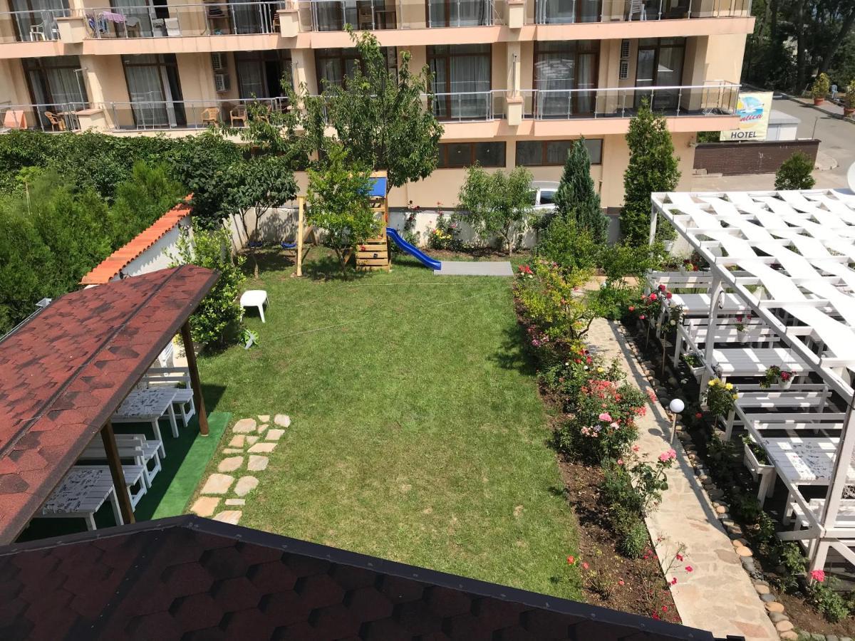 Family Hotel Akra Černomorec Exterior foto