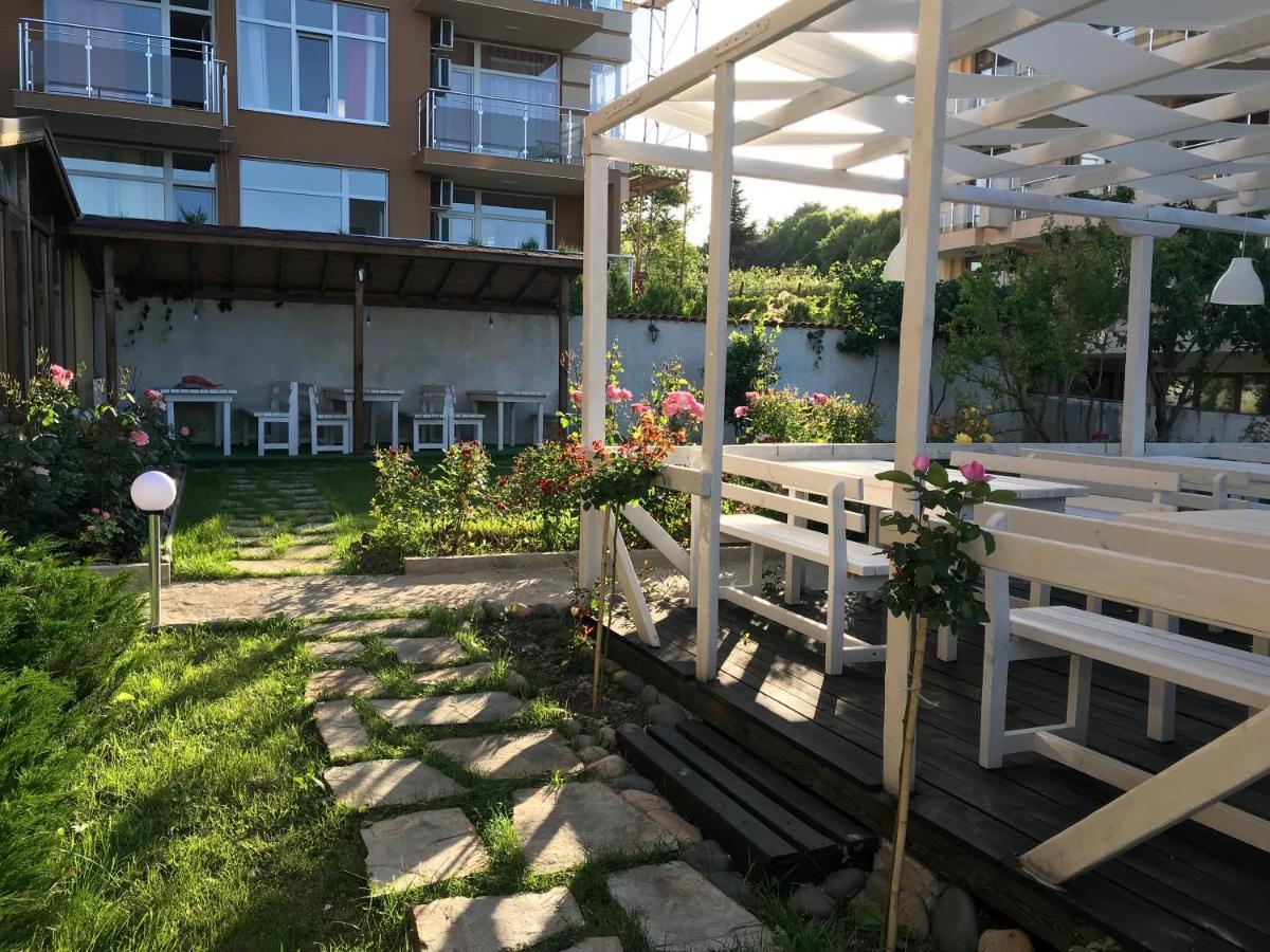 Family Hotel Akra Černomorec Exterior foto